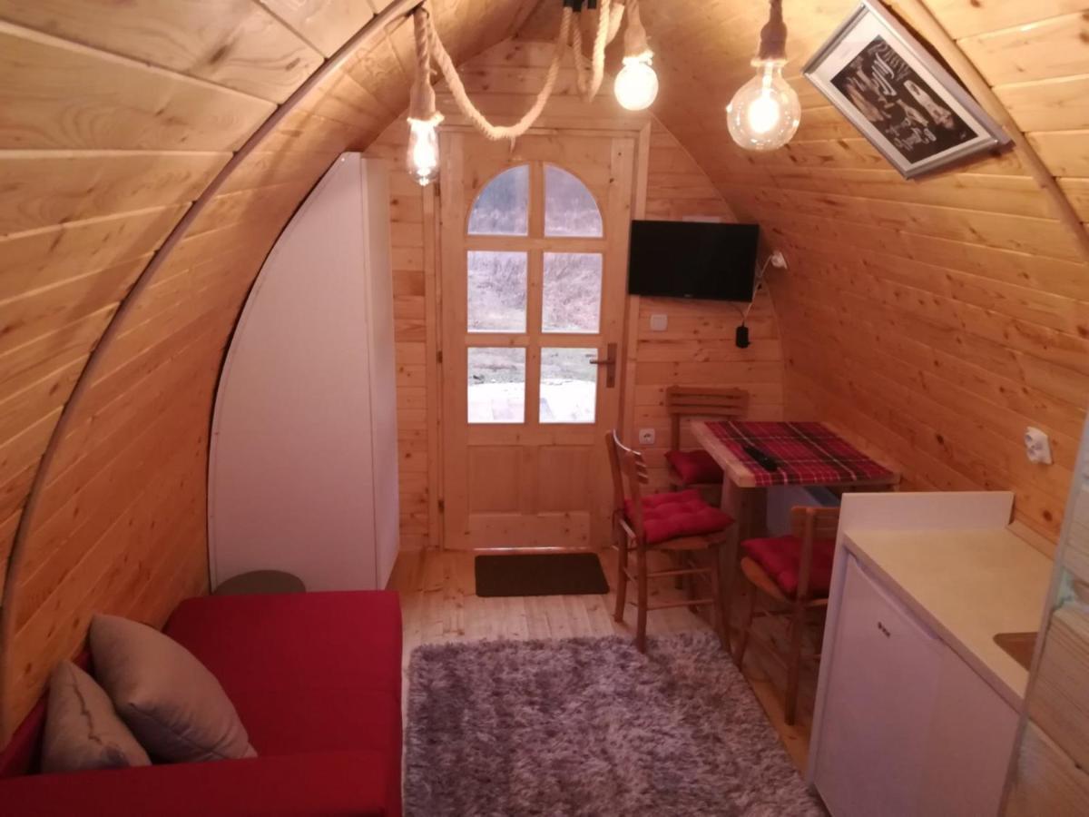 Vila Jelena - Bungalov Crni Vrh Ngoại thất bức ảnh