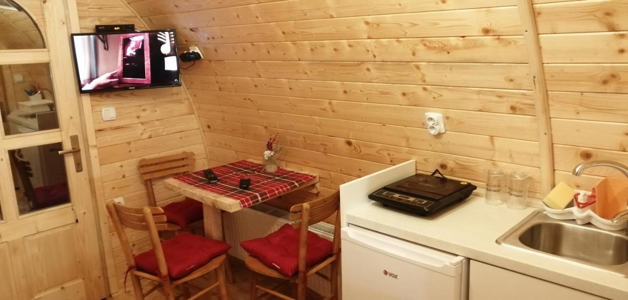 Vila Jelena - Bungalov Crni Vrh Ngoại thất bức ảnh